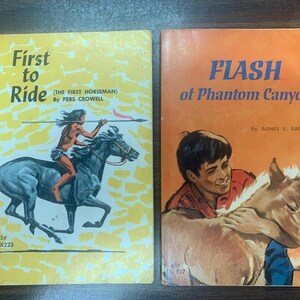 FIRST TO RIDE und FLASH of Phantom Canyon, Set von 2 Preteen Vintage Bücher, frühe 60er Jahre