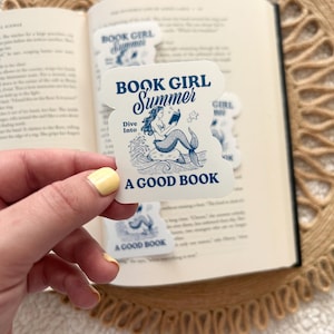 book girl summer sticker | seashell sticker | mermaid vibes | summer sticker | beach vibes | happy vibes | vinyl sticker
