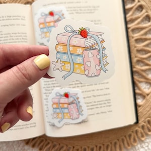summer bookstack sticker | seashell sticker | summer sticker | beach vibes | happy vibes | vinyl sticker