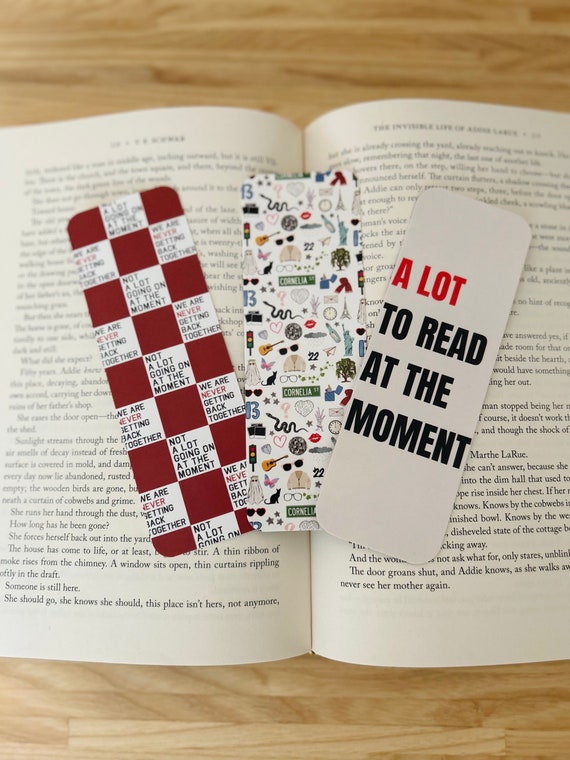 Taylor Swift Vtt Swift A Vtt Lot To Read At