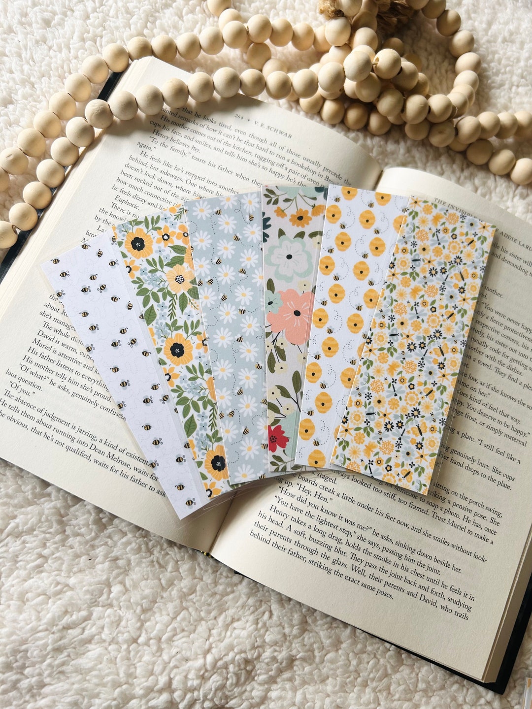 Bee Collection No. 2 | Bee Bookmarks | Bumble Bees | Honeycomb | Floral ...