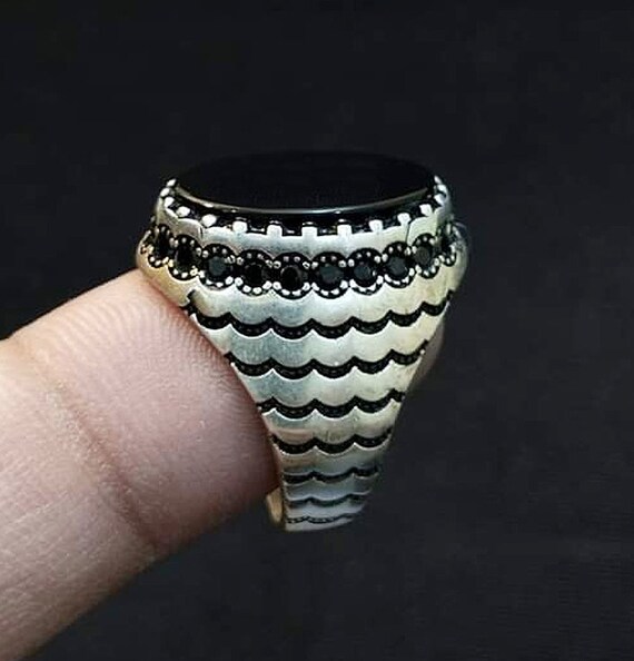Black hakik ring outlet