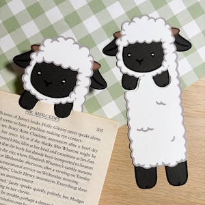 Sheep Peeking Bookmark, Cute Book Accessory, Cottage Core Bookmark, Valais Blacknose, Sheep Gift, Book Lover, Country Cottage