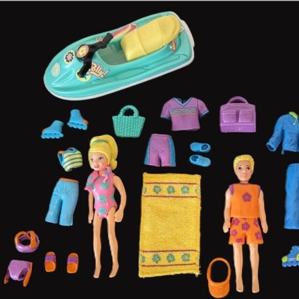 2003 Polly pocket BEACH DAY Polly & Rick dolls accessories plus waverunner Mattel