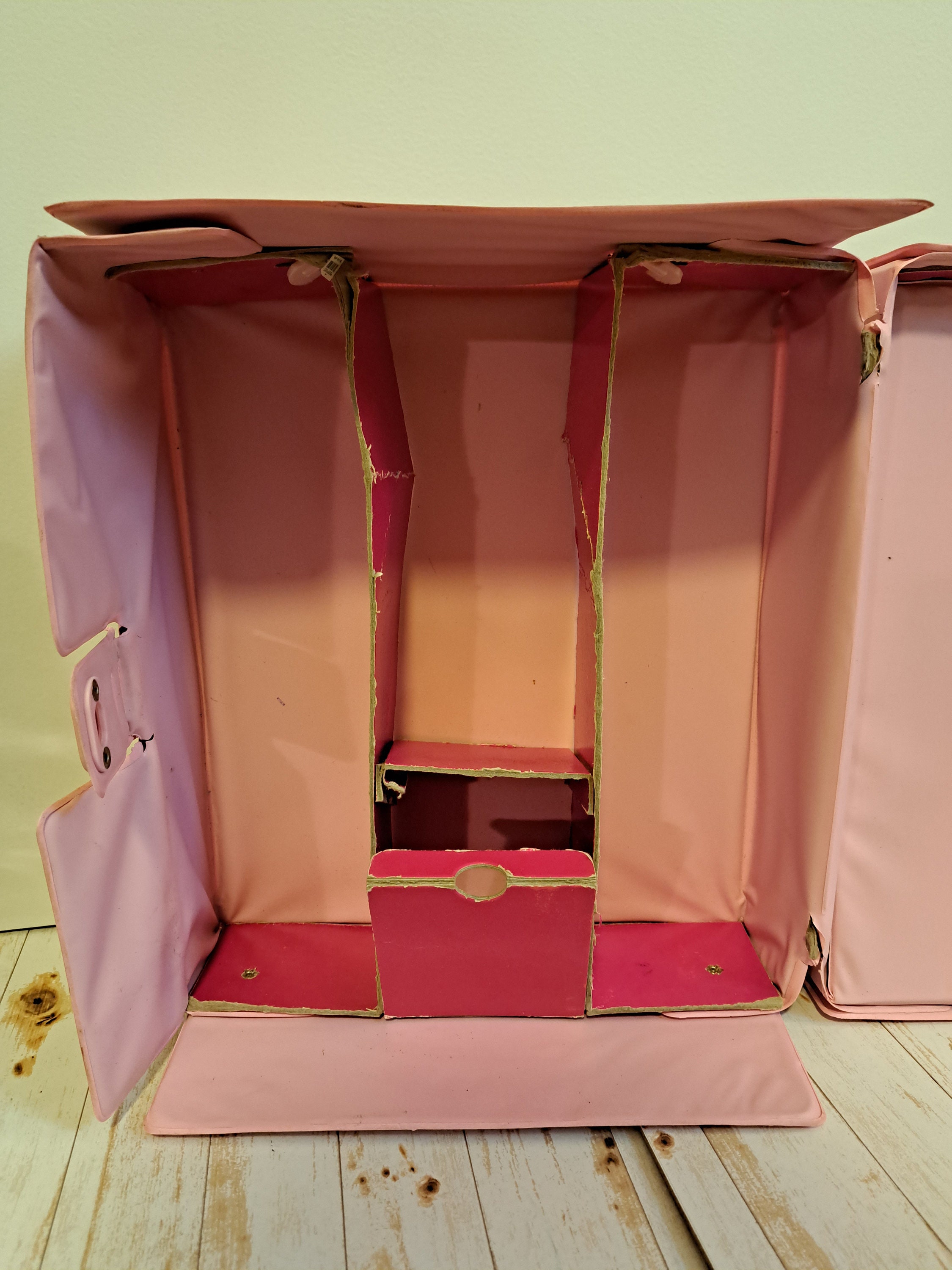1989 Barbie Fashion Storage Trunk, Vintage Barbie Shopping Store, Barbie Vinyl Case - Etsy