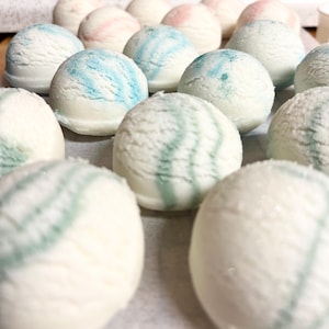 Handmade Bubble Scoops: Luxe Bath Truffles