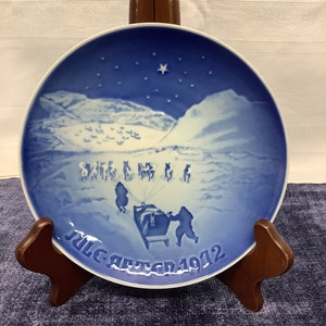 Vintage Bing & Grondahl Christmas Plate Made in Denmark Christmas in Greenland