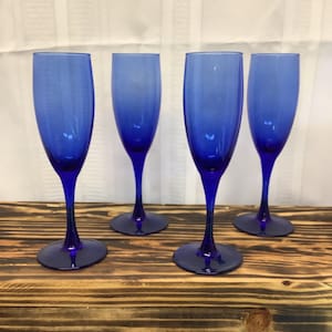 Vintage Cobalt Blue Crystal Luminarc Champagne Glasses. Set of 4. Made in France.