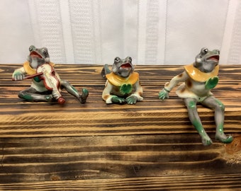 Vintage Occupied Japan Frog Set. Frog Figurines. Violin Playing Frog/Daydreaming and Lounging Frogs. Set of 3.