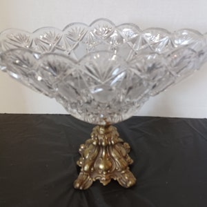 Vintage Crystal Pedestal Compote. Oval Scalloped Edge Cut Crystal Compote Footed Centerpiece. 1940&#39;s.