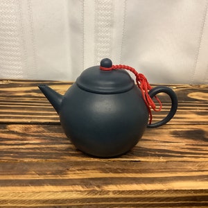 Teapot Clay Chinese Yixing Tea Pot. Vintage.