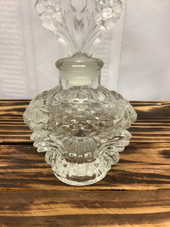 Vintage Perfume bottle Cut Glass Floral Perfume V… - image 3
