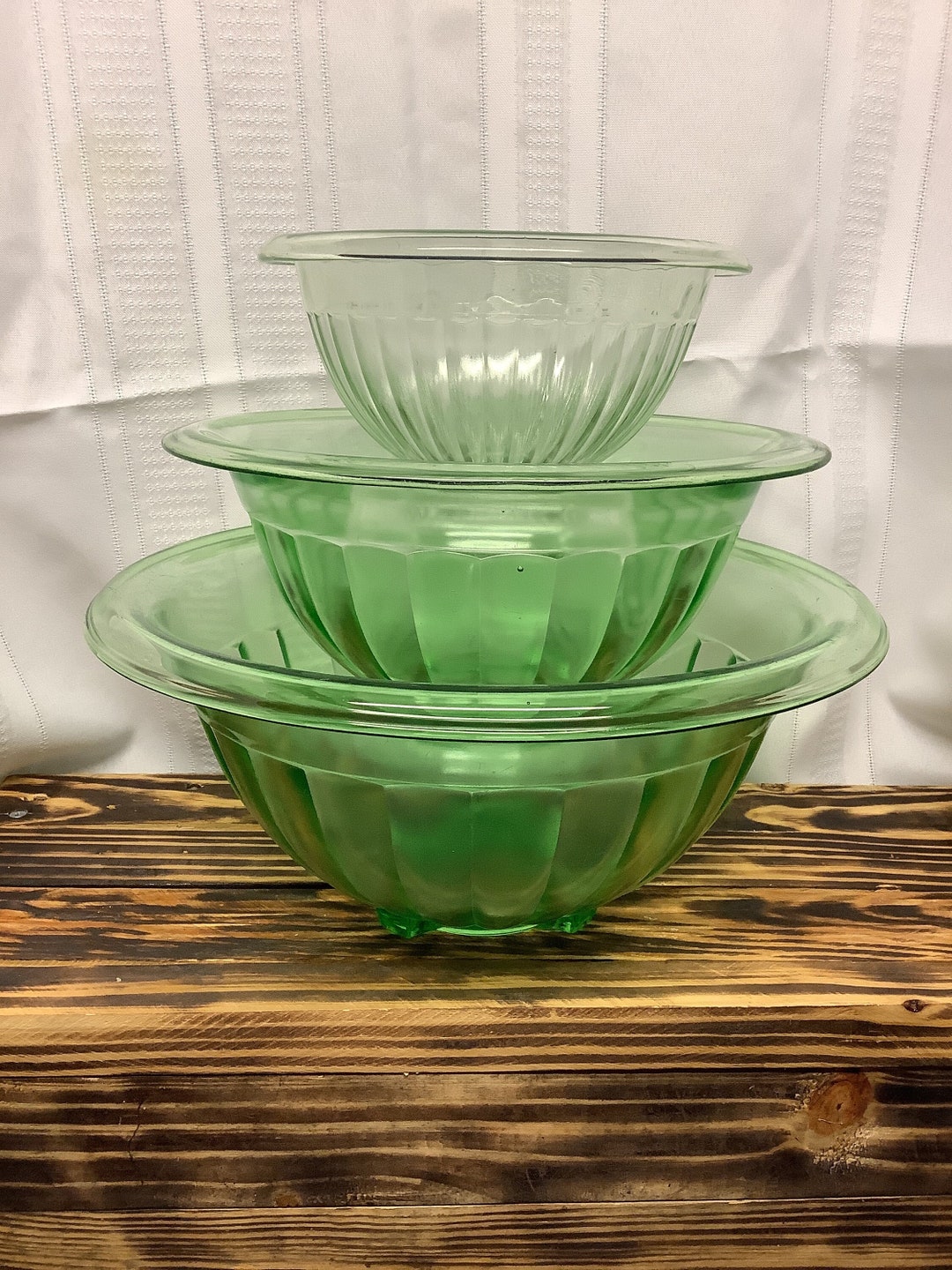 Uranium Nesting Bowls Hazel Atlas Pillar Optic Ribbed Uranium Bowls