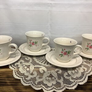 Pfaltzgraff Tea cups and Saucers.  Meadow Lane -8 piece set- Floral Butterfly Pattern. Set of 4 Tea Cups & 4 Saucers. Vintage