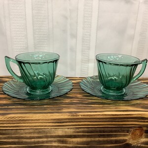 Vintage Jeanette Glass Ultramarine Swirl Pattern 2 Tea Cup and 2 Saucers- Beautiful Color and Style