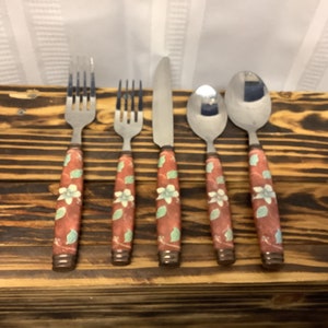 Pfaltzgraff Flatware Set. Mission Flower. 5 Pc Flatware Set. Silverware Set. Vintage