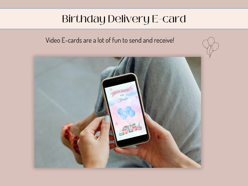 K&ouml;nnte beinhalten: Eine Person h&auml;lt ein Smartphone, auf dem eine Geburtstags-E-Card mit einem blauen und rosafarbenen Aquarellhintergrund, Ballons und dem Text "Happy Birthday for Ja" angezeigt wird.