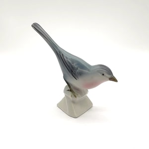 Gerold & Co Tattua Bavaria - Bird Figurine - West Germany - 4&quot;