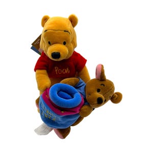Disney Store - Pooh Friendship 2000 Mini Bean Bad - Vintage - 8&quot;