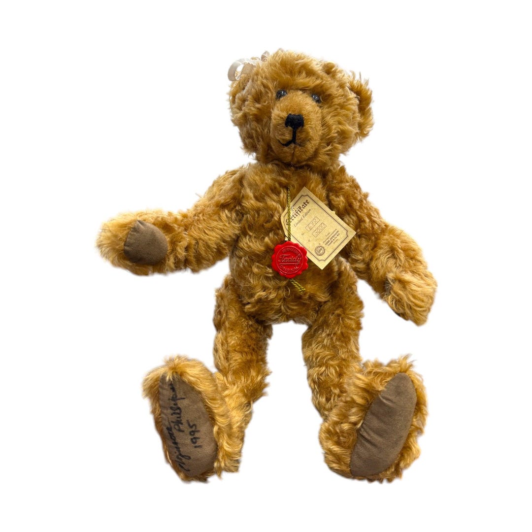 Hermann Teddy Original - #678/3000 - Jointed - Hand Signed - 20