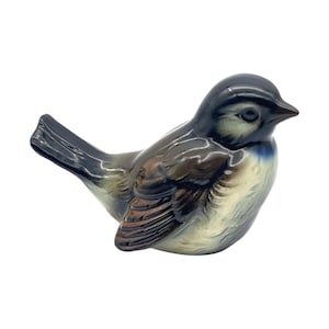 Goebel - Sparrow - West Germany - Left - CV74 - 2.5&quot;