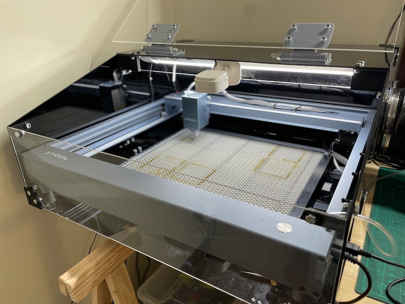 Plans for XTOOL D1 Laser Engraver Enclosure Acrylic Panels, 3D Printed
