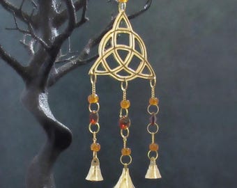 Dzwonek mosiężny Triquetra z dzwonkami