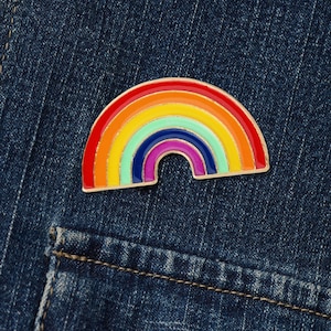 Emaille pin regenboog