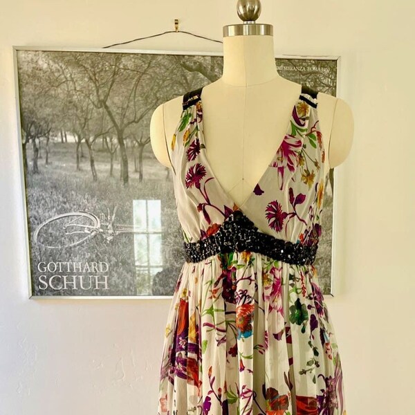 SALE!! NOW 24.00! 25 Percent off... Fabulous Zara Silk floral cocktail reception dress Large ~ Wedding, event, prom, shower.  Light & flowy!