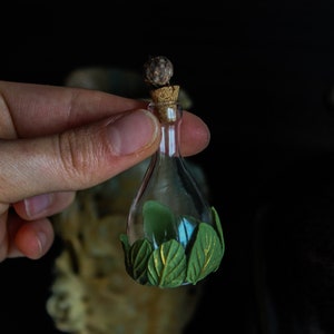 Botella de cristal de hadas con decoración de hojas - tarro de poción de hadas - decoración de jardín de hadas de otoño, botella de elfo - maestro de pociones - mago - tarro de veneno