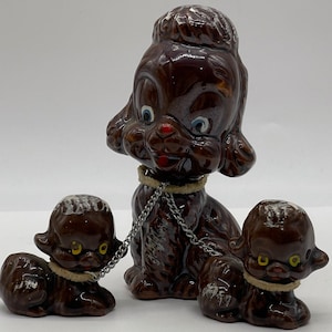 Vintage Japan Redware Brown Poodle Dog With Puppies Figurines Kitschy Cute.