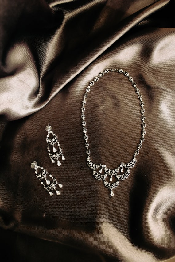 Vintage Diamond Drops Jewelry Set