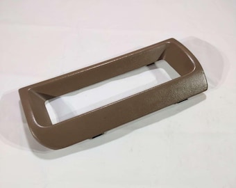 92 93 94 95 96 92-96 1992-1996 Ford F150 F250 F350 Climate Control Trim Bezel Surround BROWN OEM