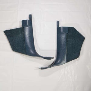 88-94 1988 1989 1990 1991 1992 1993 1994 Chevy GMC Truck SilveradoSiera Interior Zierleiste Untere Kickleiste Blau LH RH