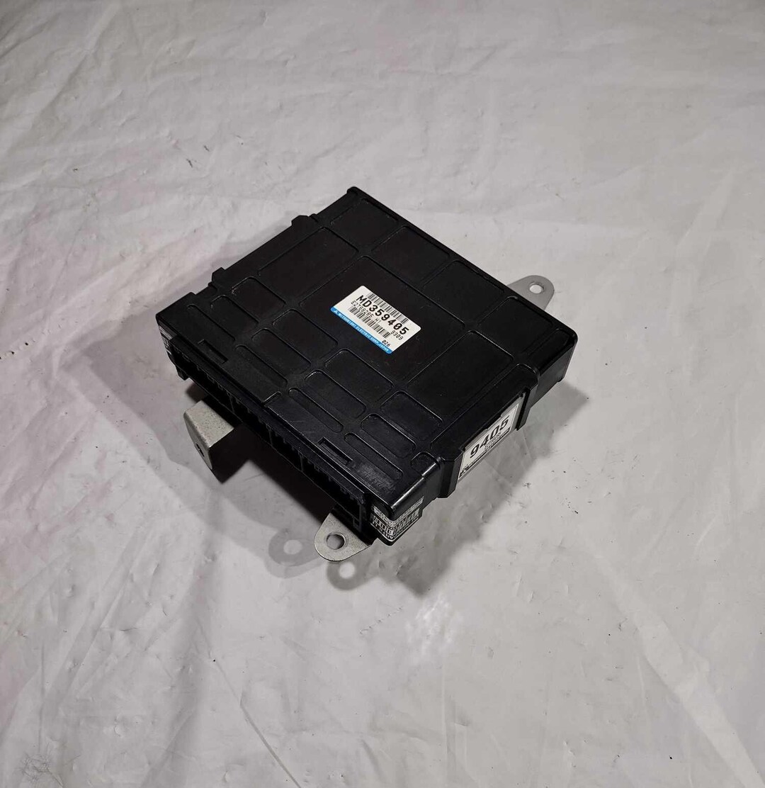 1996 1997 1998 1999 Mitsubishi Eclipse Spyder 2.4L Engine Computer ...