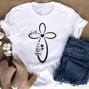 Faith Grace Cross Women&#39;s Relaxed T-Shirt