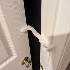 Door Dam - Allow Only Small Pets Into A Room With 4&quot; Gap - FREE SHIPPING