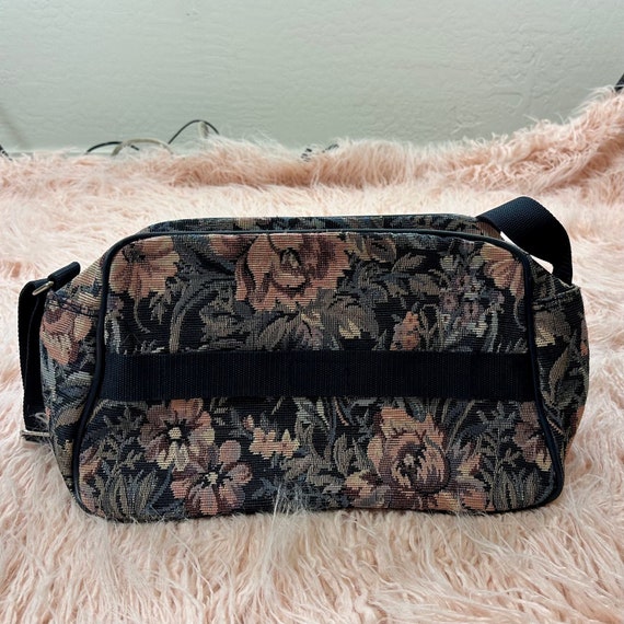 Medium Vintage Floral Print Jaguar Luggage - image 4