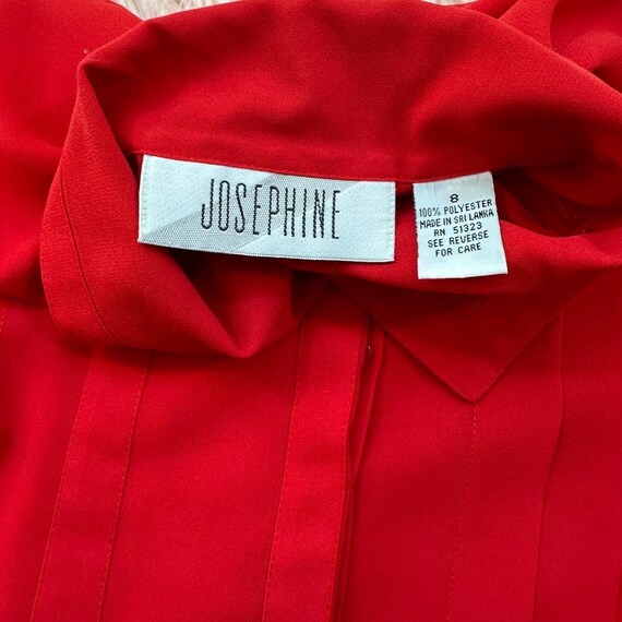 Woman's Vintage Size 8 Red Pleated Front Blouse - image 2