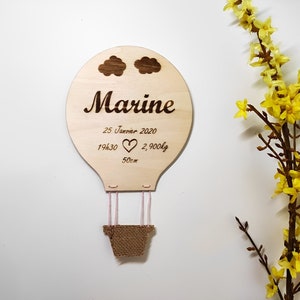 Ballon Montgolfières chambre bébé enfant Bienvenue bois personnalisée parents cadeau naissance Bonjour nouveau né Carte étape souvenir gravé
