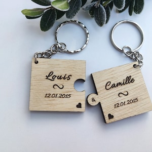 Valentine's Day Gift Personalized Engraved Wooden Puzzle Keychain Original Gift For Her For Him Lovers Pendant Wedding Meeting