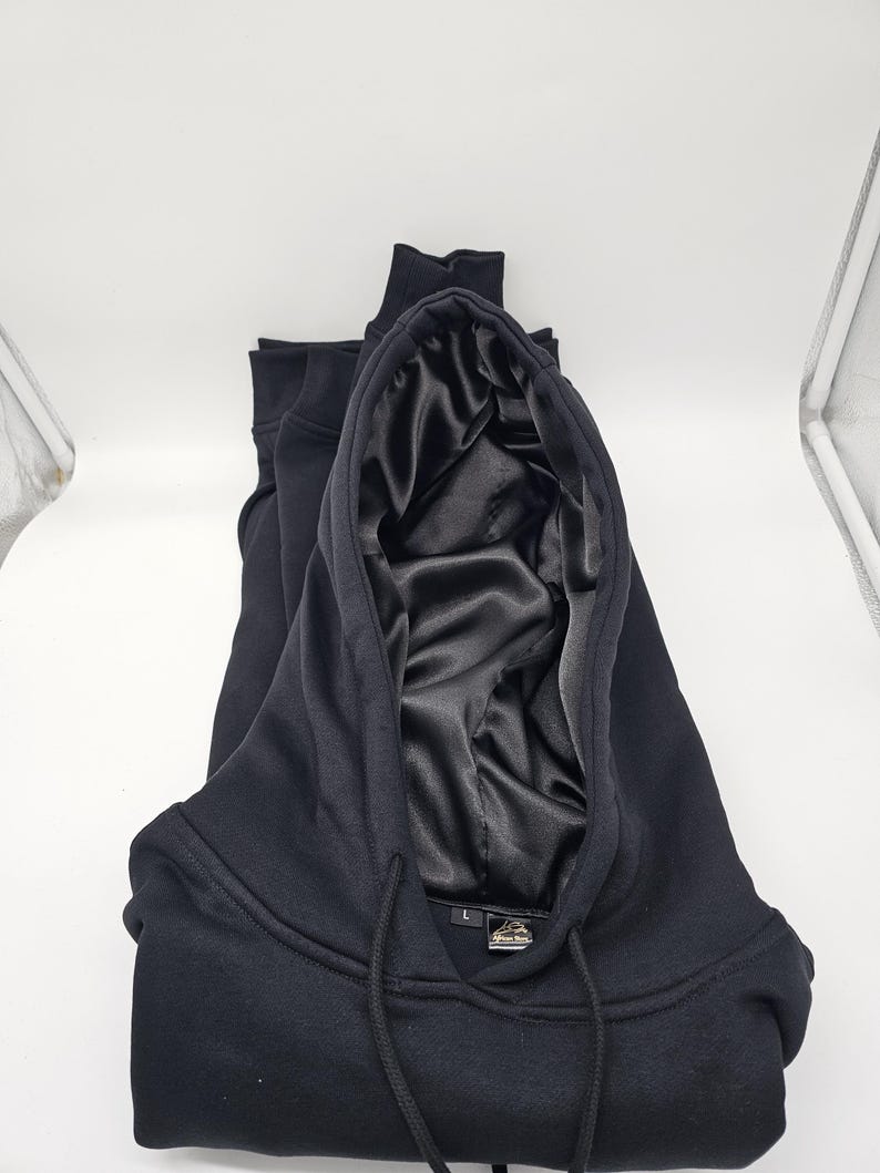 Schwarz Satin Hoodie,Schwarze unisex Kapuzenpullover,dicke warme hoody,satin Kapuzen Sweatshirt. image 13