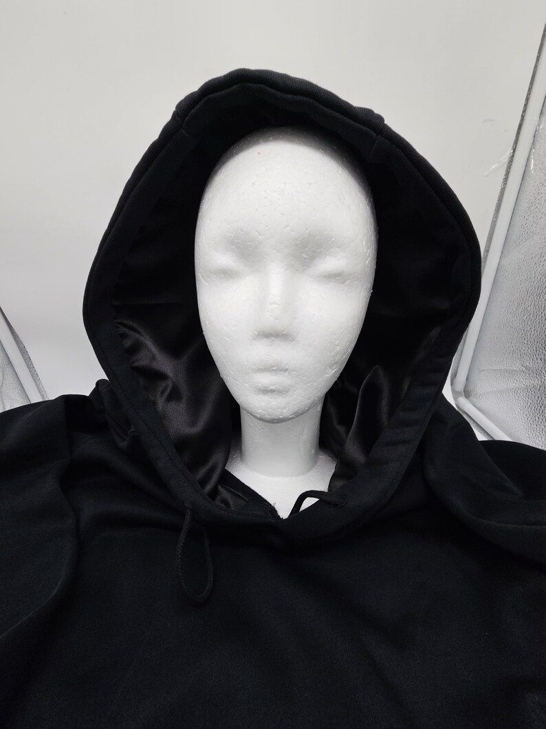 Schwarz Satin Hoodie,Schwarze unisex Kapuzenpullover,dicke warme hoody,satin Kapuzen Sweatshirt. image 7