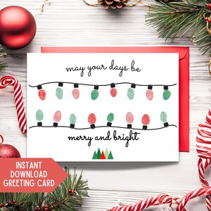 Tarjeta navideña con huellas de manos, arte navideño con huellas de manos, luces navideñas alegres y brillantes, pintura con los dedos, regalos navideños, regalo para los abuelos