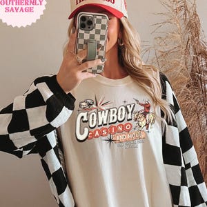 Cowboy Casino, Lucky Cowgirl, Western Graphic Tee, Comfort Colors, Vintage Rodeo Shirt, Retro Western Shirt, Country Music Outfit