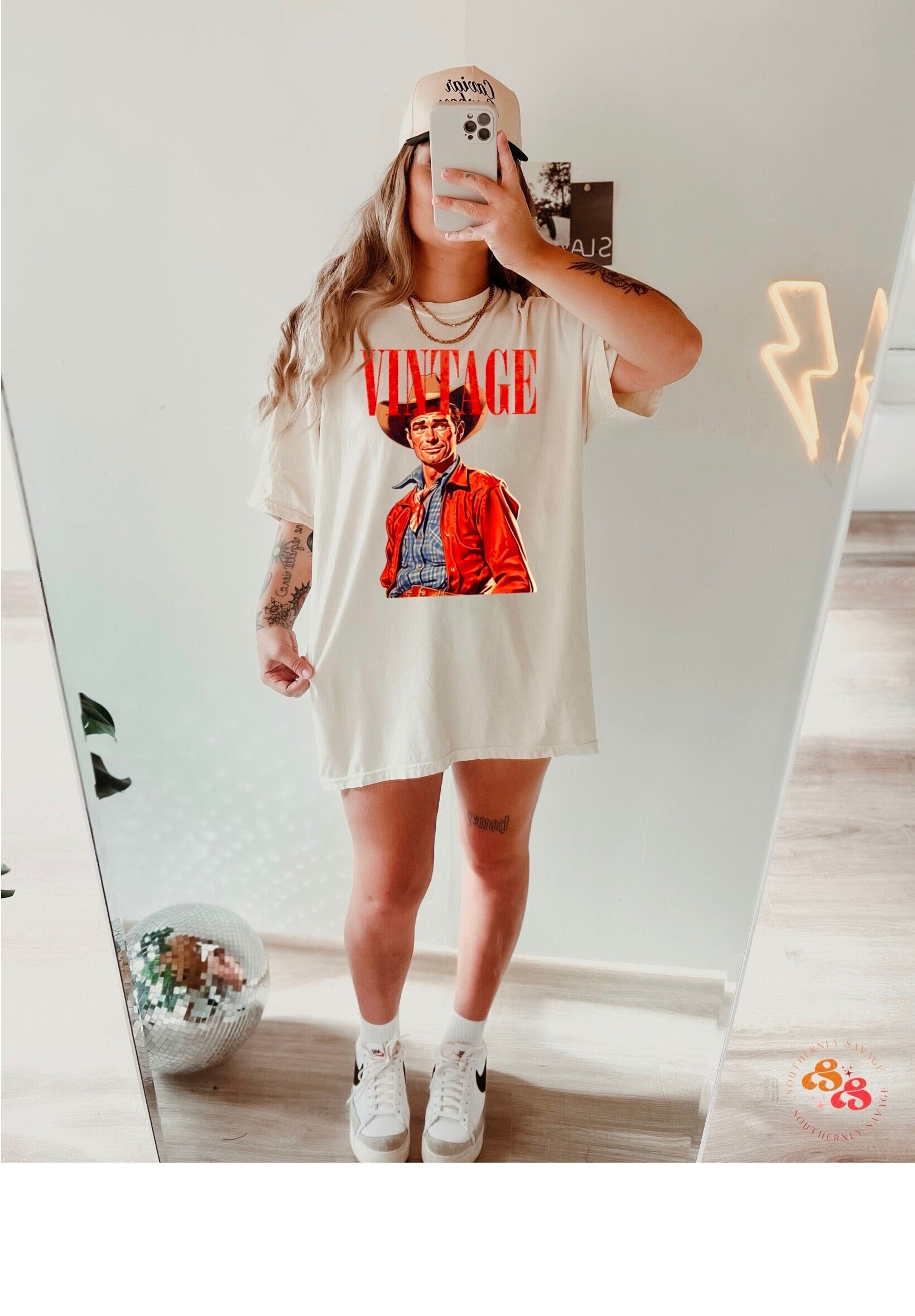 Vintage Western Art Soft Casual Contrasting Colors Patchwork T-Shirt