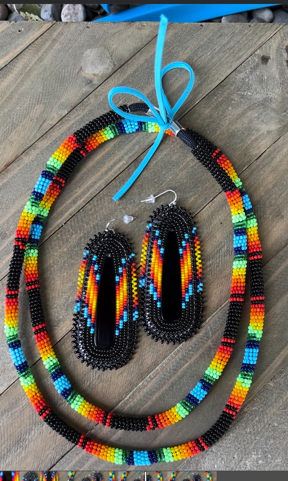 Beaded Earring & necklace set