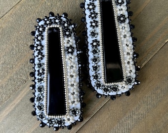 Beaded flower earrings