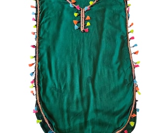 Caftan Marocain Fillette – Robe Boho Dress avec Pompons Multicolores – Gandora Artisanale Traditionnelle – 4 Couleurs – Taille 2 à 6 ans