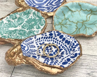 Oyster Shell Ring Dish, Beachy Coastal Decor, Bridal Shower Favors, Engagement Gift, Wedding Ring Holder